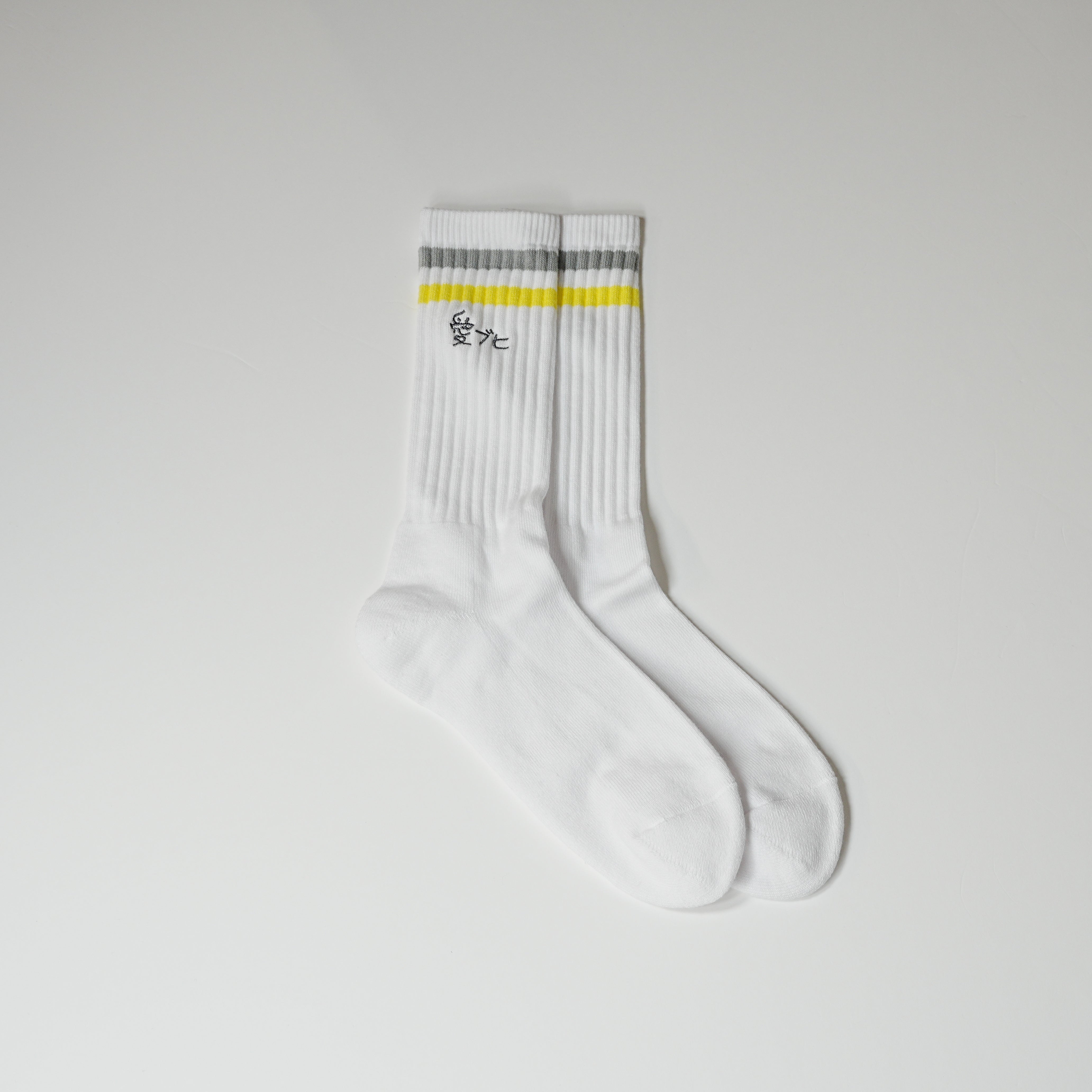 ＜予約販売＞愛ブヒ | 靴下